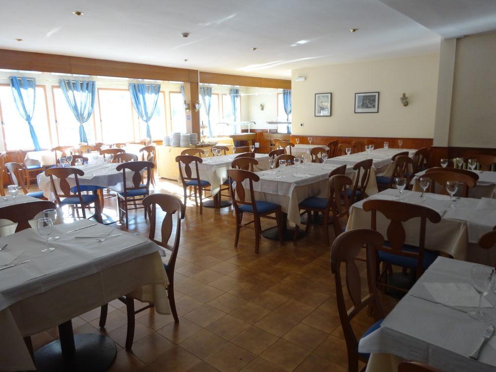 Hotel La Mola Ενκάμπ Εξωτερικό φωτογραφία