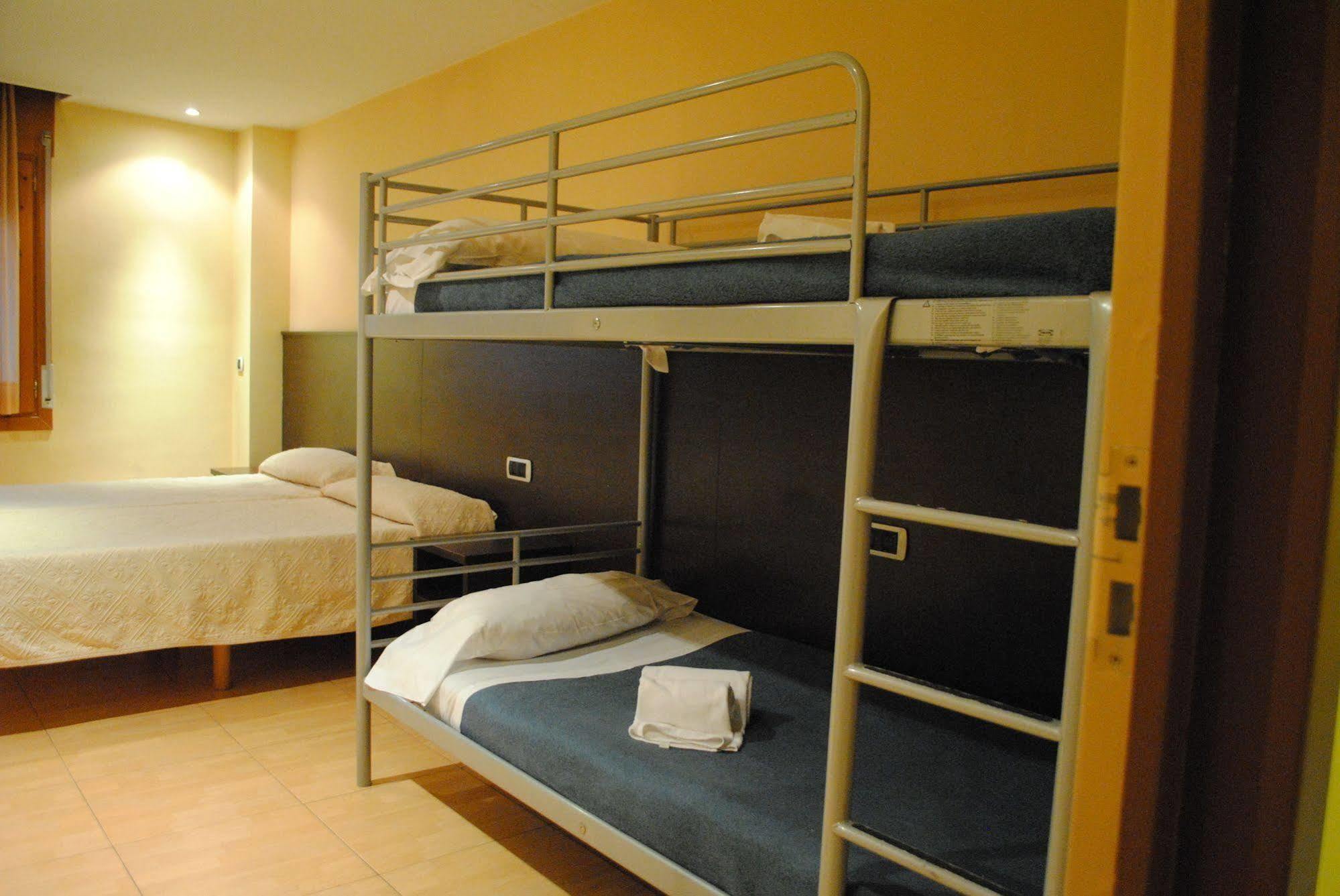 Hotel La Mola Ενκάμπ Εξωτερικό φωτογραφία