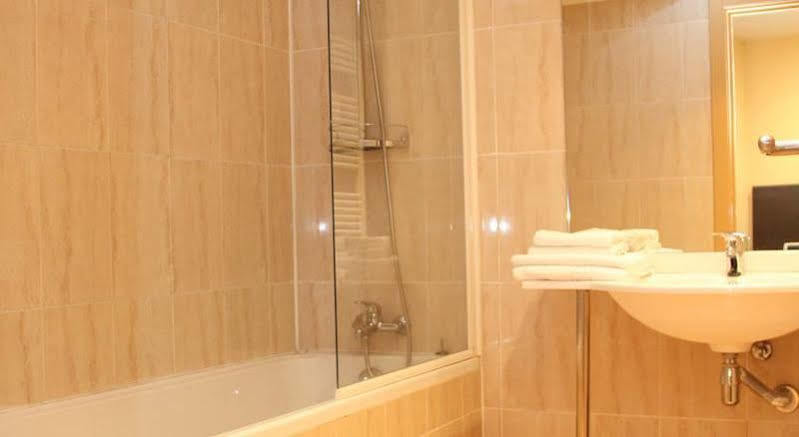 Hotel La Mola Ενκάμπ Εξωτερικό φωτογραφία