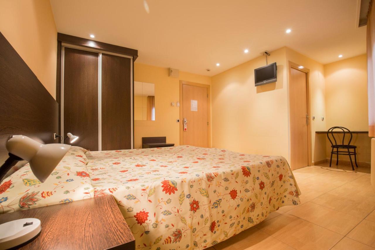 Hotel La Mola Ενκάμπ Εξωτερικό φωτογραφία