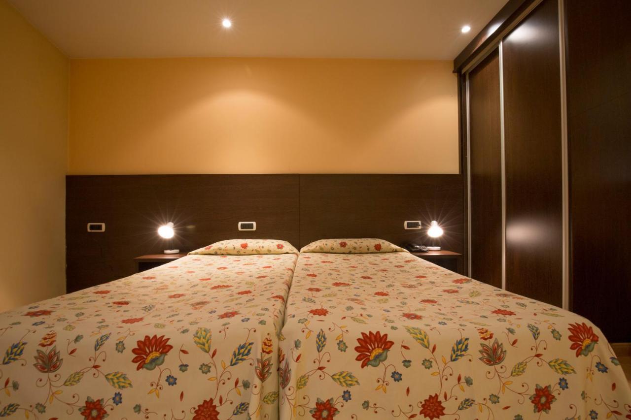 Hotel La Mola Ενκάμπ Εξωτερικό φωτογραφία